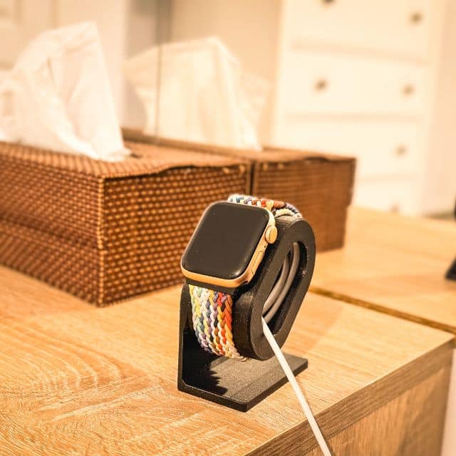 Suport de încărcare 3D ceas Apple Watch 6 Suport de încărcare 3D ceas Apple Watch - imagine 4