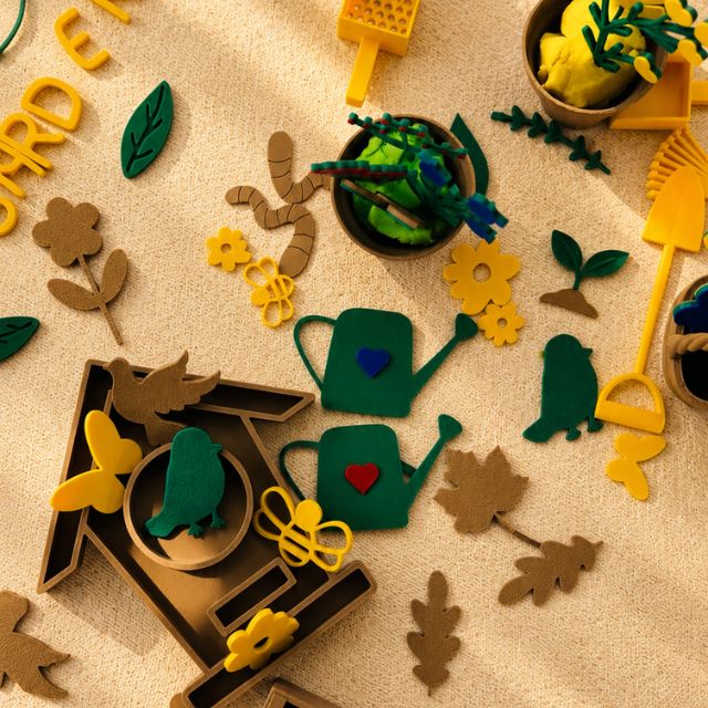 Set educational Montessori "My garden", joaca senzoriala si joc de rol, tematica Gradina 70+ piese 5 Set educational Montessori "My garden", joaca senzoriala si joc de rol, tematica Gradina 70+ piese - imagine 3